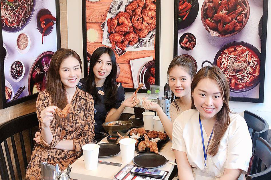Gà rán Bonchon khiến cả thế giới “bồn chồn” cuối cùng đã xuất hiện ở Việt Nam!