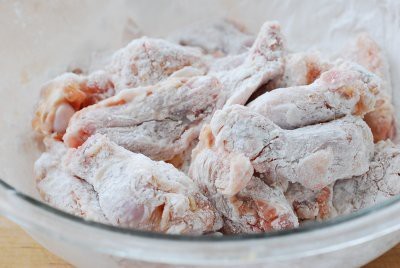 Làm cánh gà rán sốt mật ong ngon như Bonchon Chicken